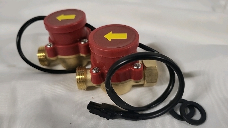 2 New Water Flow Switches