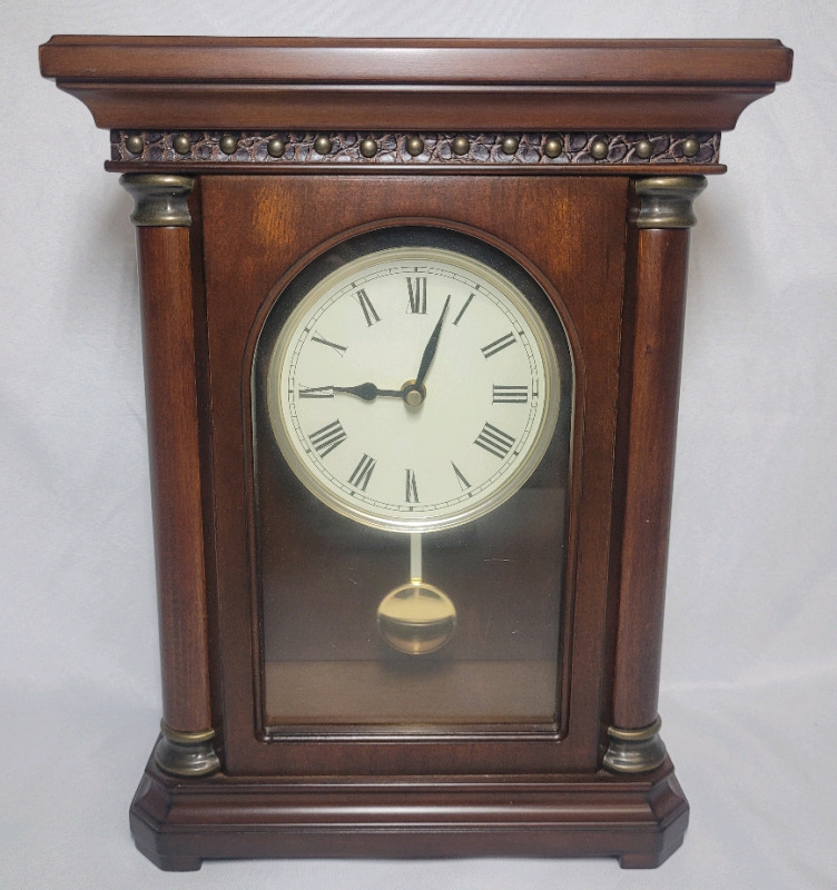 Wood Case Quartz Movement Mantle Clock , 10.5"×13.5"×5"