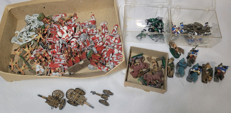 Toy Soldier Mini Lead Miniatures , Large Lot