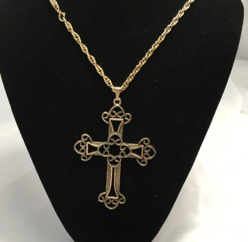 1973 Ltd Ed Sarah Coventry Cross Pendant