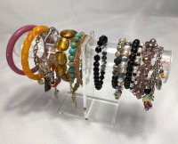 Lot of 14 Assorted Bracelets Pearls Glass