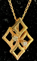 10K 20 inch Gold Chain Diamond shape Pendant stones