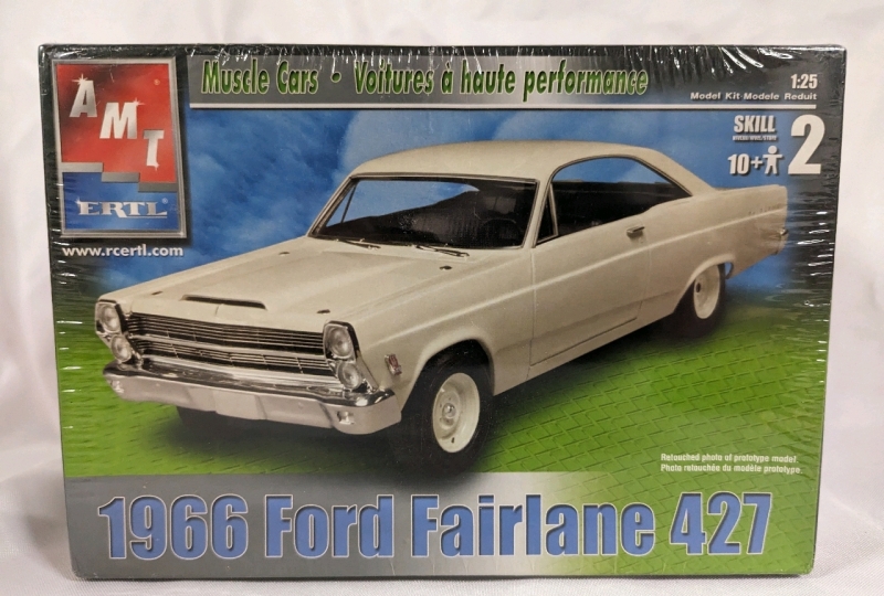 New AMT ERTL 1966 Ford Fairlane 427 Model Kit