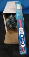 Box of 12 New Oral-B Toothbrushes Indicator IUP 30 Soft