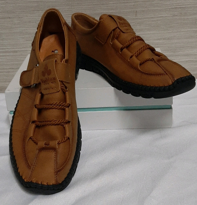 New, Fashion Velcro Shoes Size 11.5W 9.5M