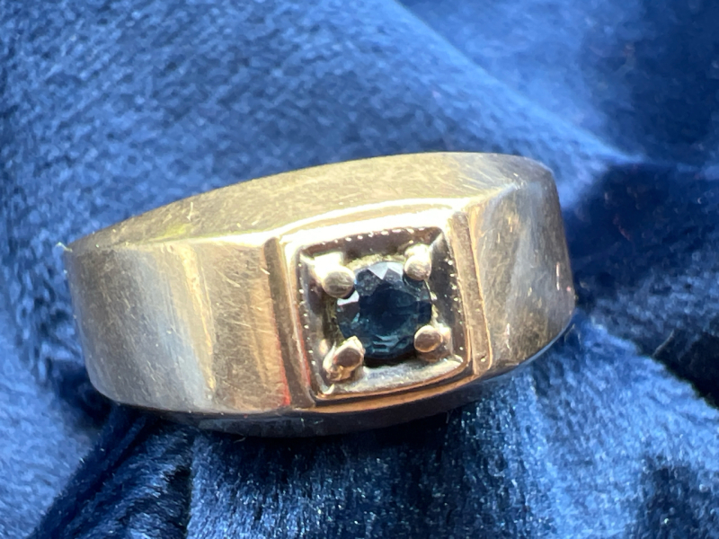 10K Gold Blue Diamond Substantial Ring