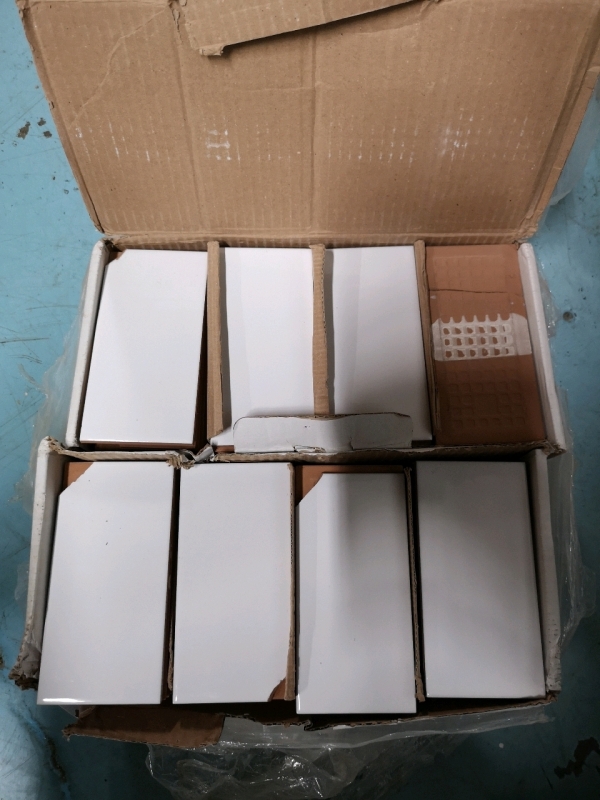 New 250+ Box of Subway Tile white - AS IS