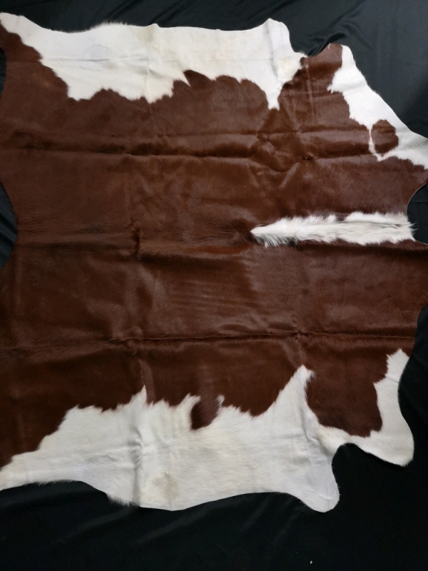 New Safavieh Gaucho Cowhide Rug