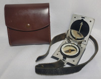 Vintage German WWII Marsh Kompass D.R.G.M. Compass w/Leather Strap & Case
