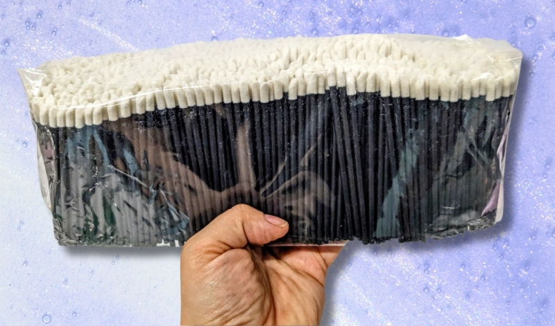 1,000 (One Thousand) New Disposable Lip Gloss Applicators