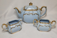 Vintage SADLER Baby Blue with Gold Trim Tea Pot , Creamer & Sugar Pot - Rare