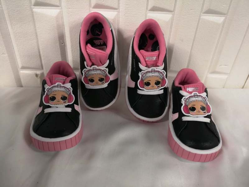 2 New Puma Sz 6 Children Shoes