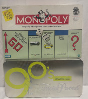 Monopoly & 90&rsquo;s Time Capsule Edition Trivial Pursuit