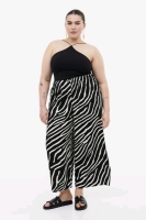 New H&M Women's Cropped Pull-on Trousers. XXL.