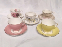 5 Vintage Colclough & Queen Anne Teacups & Saucers