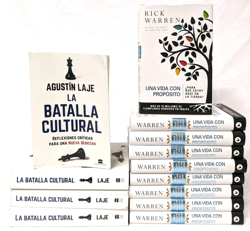 New Spanish Books: 9 UNA VIDA CON PROP&Oacute;SITO (Hardcover) & 4 LA BATALLA CULTURAL (Paperback)