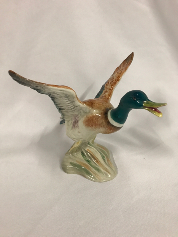 Beswick Mallard Duck Rising Model No 749 Issued 1939-1965 measures 7.5 inches tall