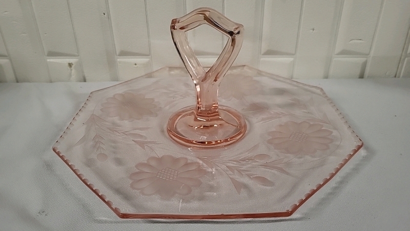 Vintage Pink Corn Flower Cake Plate