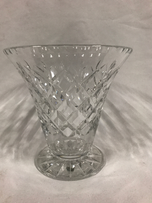 Webb Corbett England Crystal Clifton 7 in Flered Vase