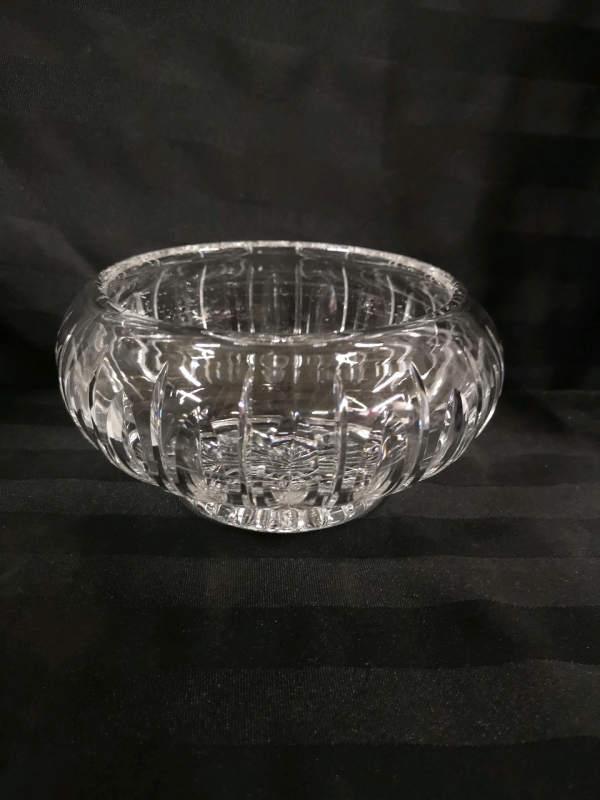 Vintage STUART Crystal Bowl - 4" tall and 7" diameter