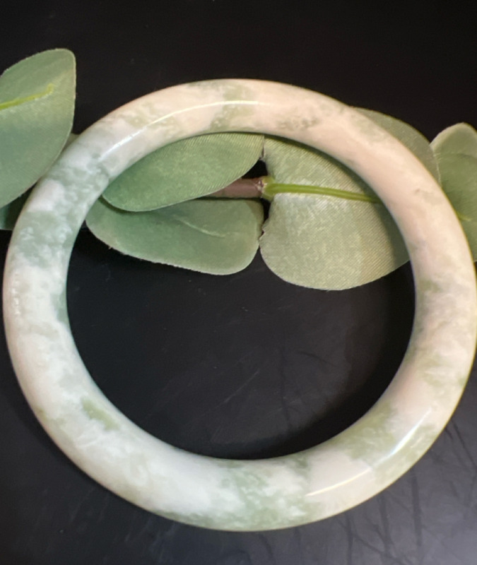 Beautiful Jade Bangle