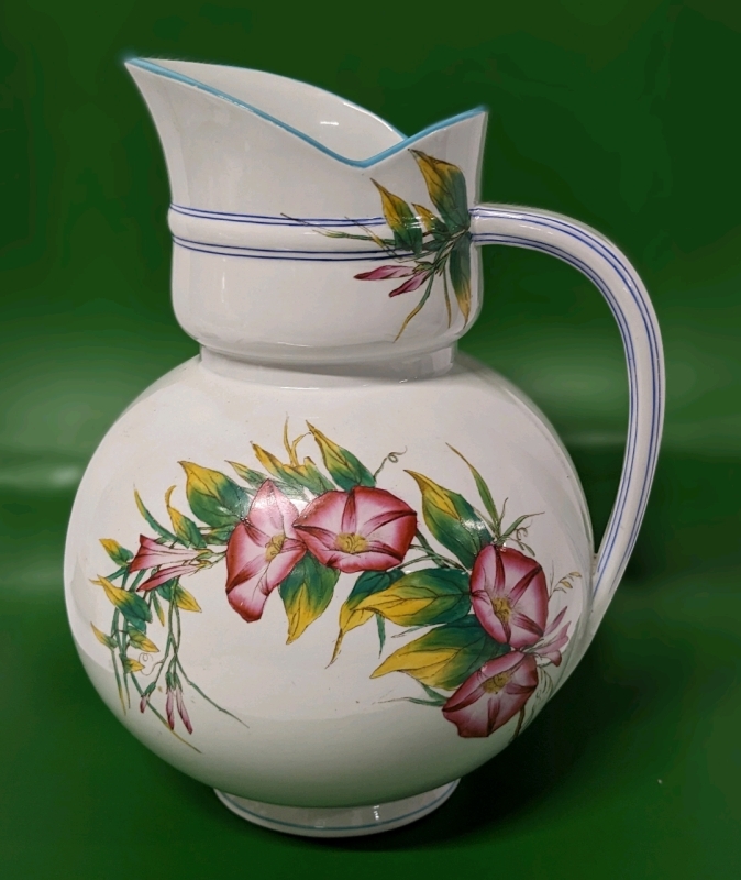 Lovely Vintage Moore & Co Olde English Pitcher