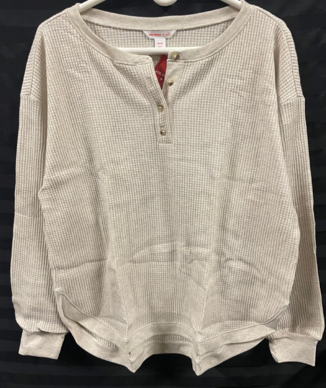 NEW with tags Joe Fresh Jillian sweater size medium cream coloured