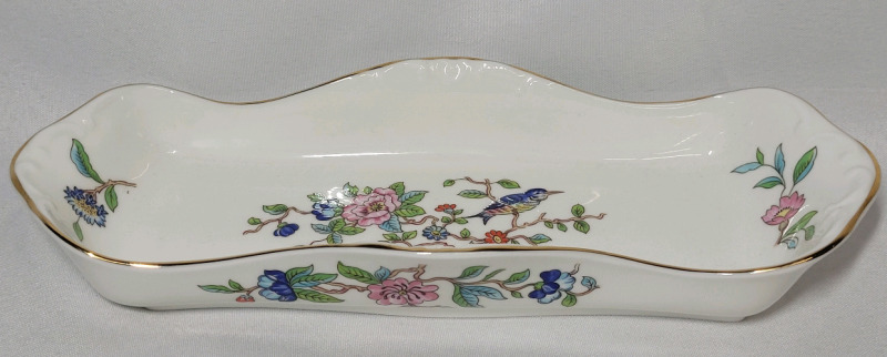 Aynsley " Pembroke " Gondola Tray Dish , measures 10" long