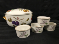 Royal Worcester Evesham Casserole & 4 Spode Ranekin Custerd Dishes Stafford Flowers