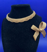 Vintage Mesh Gold Tone Bow Brooch matching Choker