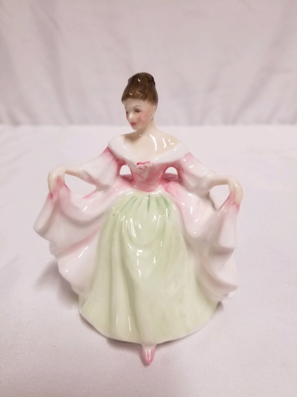 Vintage Royal Doulton figure titled SARA