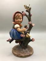 Hummel Apple Tree Girl Unusual Mark Full Crown Full Bee c1950 6 1/4 inches tall