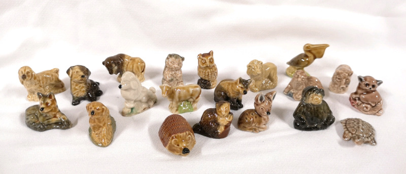 20 Vintage Tea WADE Figures - Animals & Nursery Rhymes