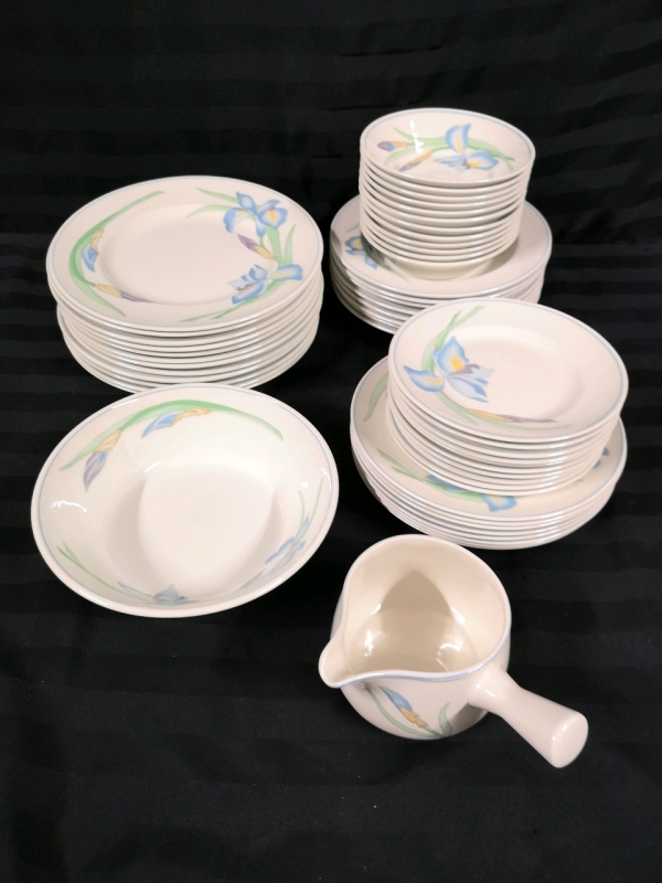 52 Piece Reflex Midwinter Rhapsody Dinnerware Dishes