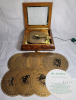 Mr. Christmas Holiday Symphonium Music Box w/16 Records . Tested Working