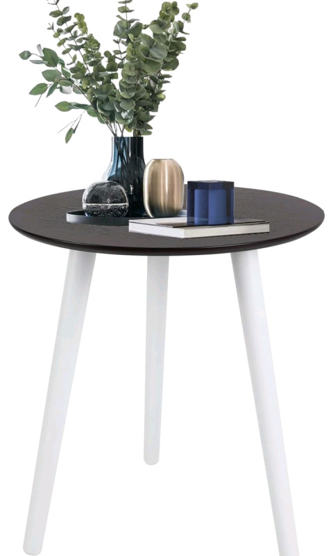 New Ecomex Round End Table ** Table Top & Legs Black