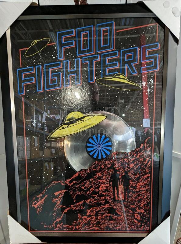 Foo Fighters Spaceship with Platinum LP