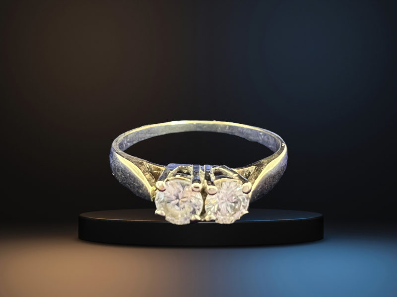 14K Gold two stone Vintage Ring