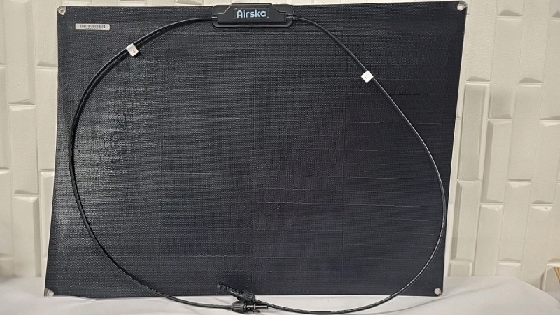 Alrska Flexible Solar Panel - 27"×19.5" - Unused