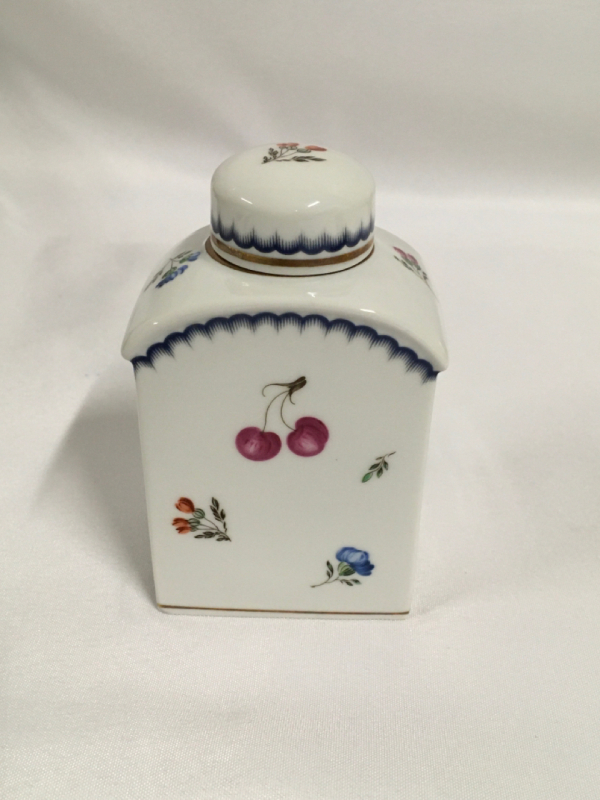 Richard Ginori Italian Fruit Tea Caddy