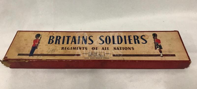 Britains Soldiers Box With Figures