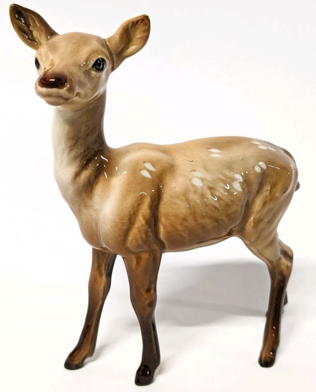 Beswick England Doe No. 999A Designer: Arthur Gredington Issued: 1943-1997