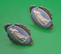 Vintage Wedgwood Screw Back Earrings