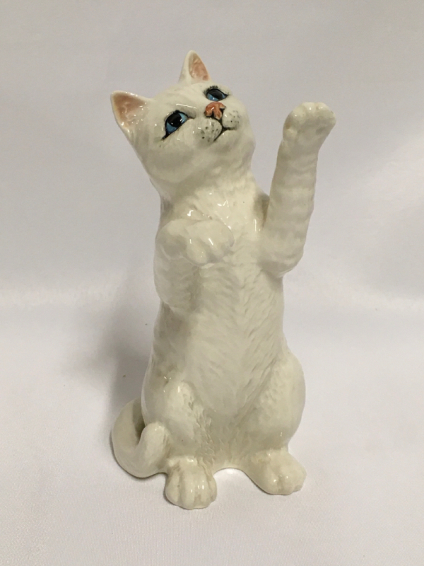 Beswick Persian Cat No. 1883 England