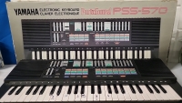 Vintage Yamaha Porta Sound Electronic Keyboard - PSS-570