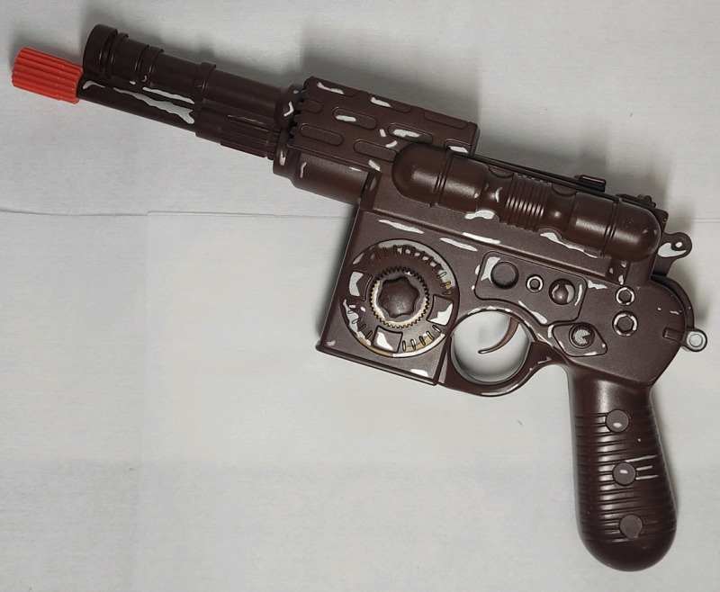 Vintage Star Wars Tatooine Blaster Pistol . Electronic Toy Pistol , Requires 2 AA Batteries