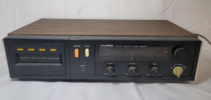 Vintage LLOYDS AM/FM Multiplex Stereo Receiver . Tested Powers Up