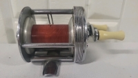 Vintage Bronson Lashless Fishing Reel - Model 1700