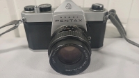 Vintage Asashi Pentax SP1000 Camera