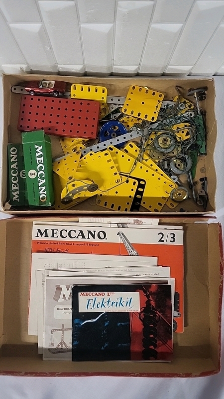 Vintage Meccano Pieces & Manuals